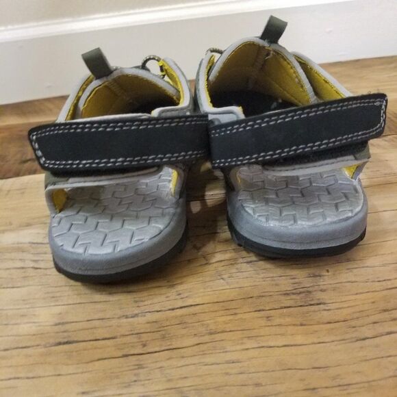 Northside Boys Sport Sandals Closed Toe Fisherman Size 4 - Picture 5 of 7